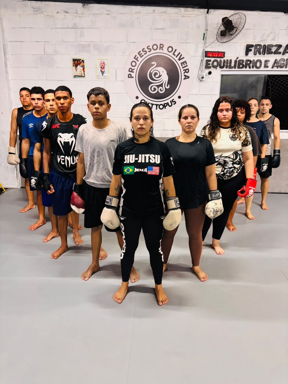 Turma de MMA na Okttopus Jaguaribe